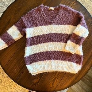 Altar’d State Sweater ✨